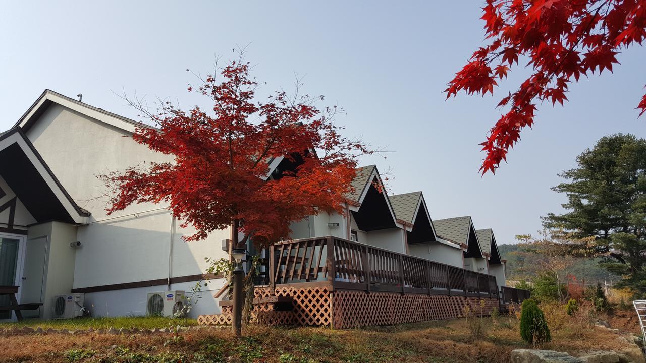 Pyeongchang Iris Pension Exterior foto